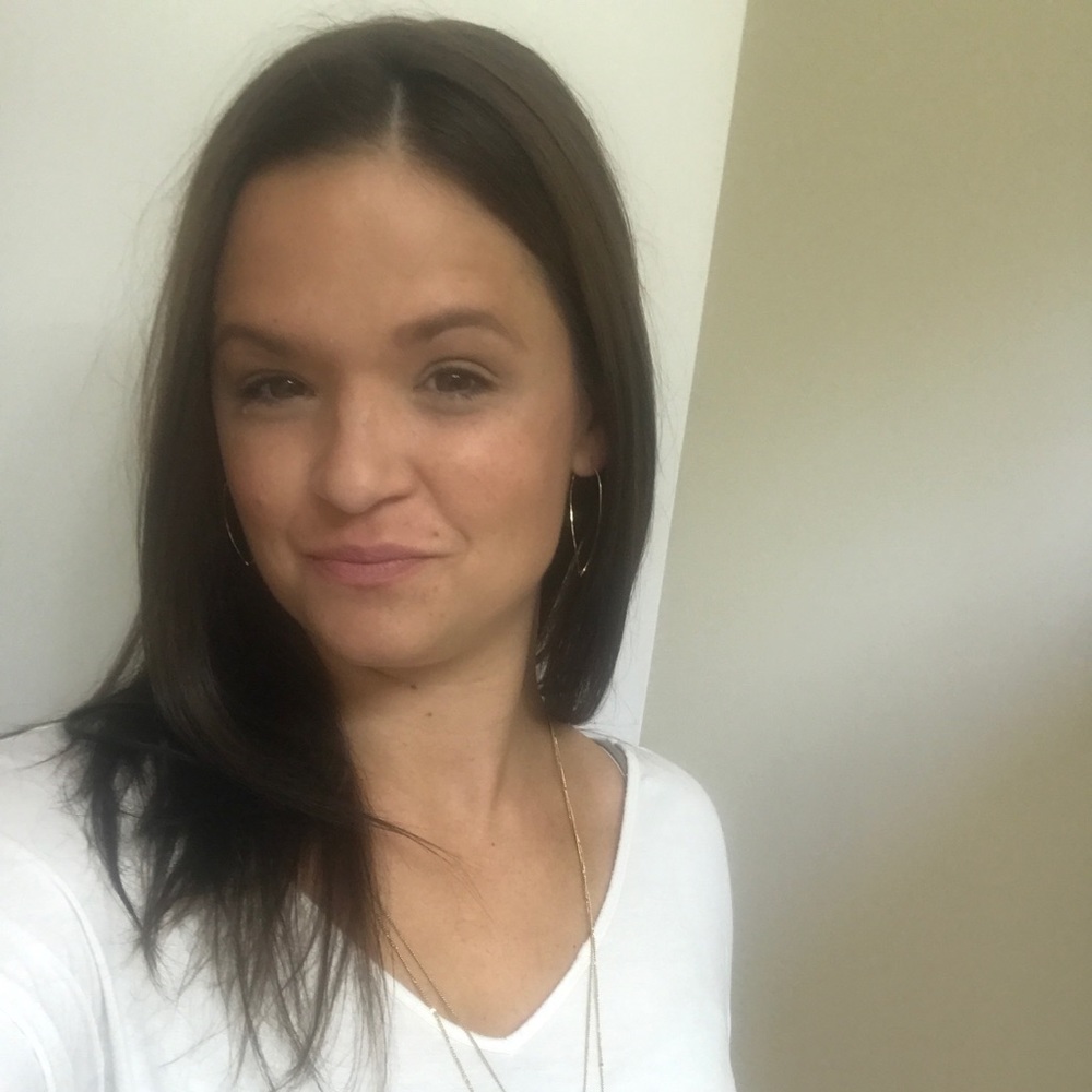 Meet your Posher, Gina